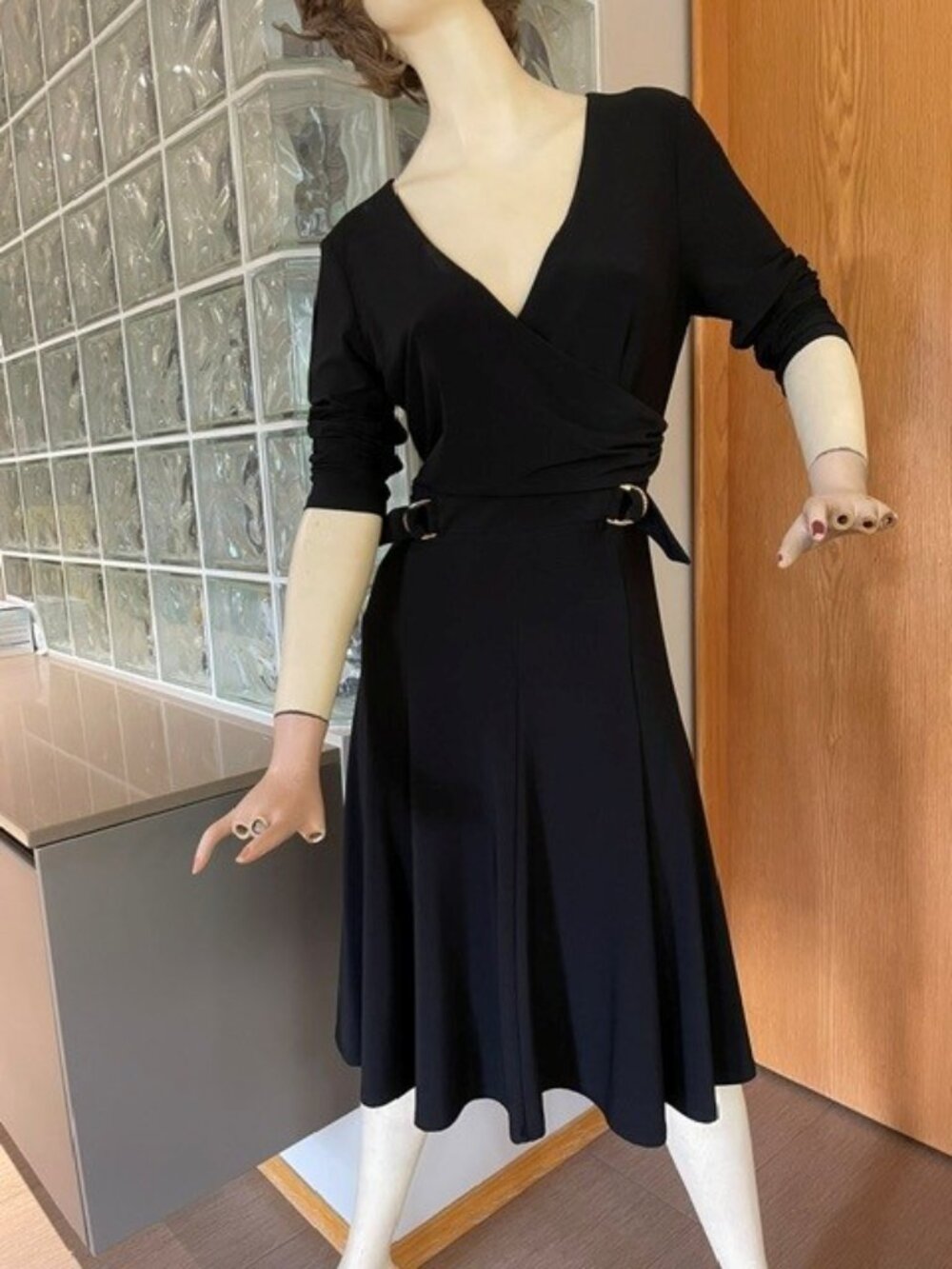 Vtg. LAUREN RALPH LAUREN: ELEGANT BLACK DRESS Draped and Flowing, Long Sleeves